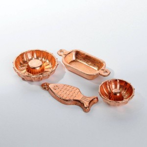 Set of 4 kitchen moulds　調理用型セット(4個)