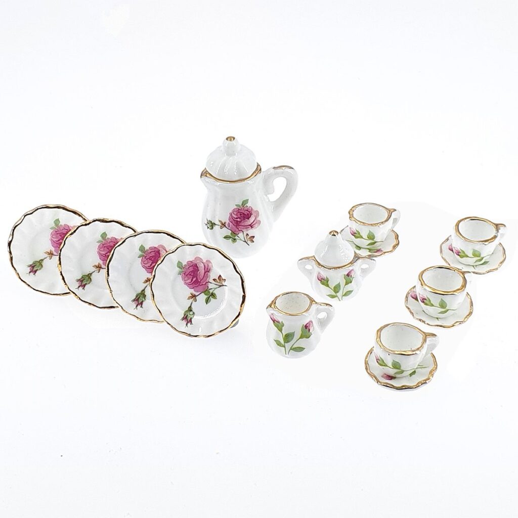 15175　Coffee service, rose décor, 15 pcs　コーヒーサービス、ローズデコール、15 点セット
